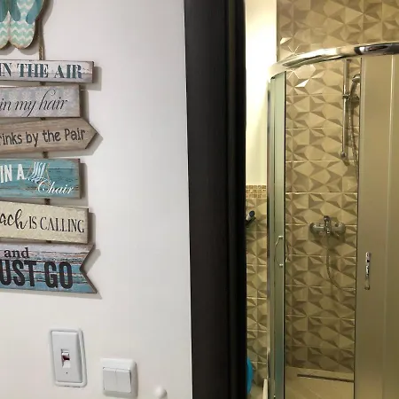 Sunny Shore Apartament *