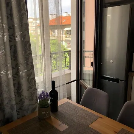 Sunny Shore * 부르가스